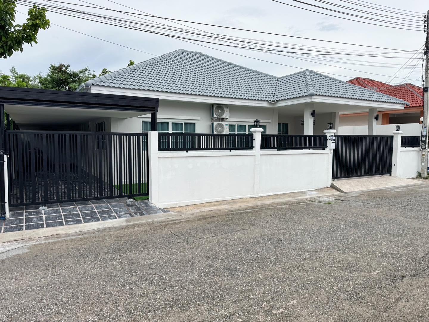 Detached House · Soi Nern Plub Wan
